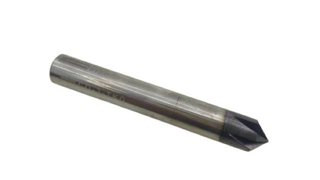 Sandvik R215.86-0300-A3000-AC05G 1620 مثقاب توسيط Ø12