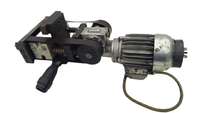Bosch 3842503582 Württ Toothed Belt Drive with Three-Phase Motor