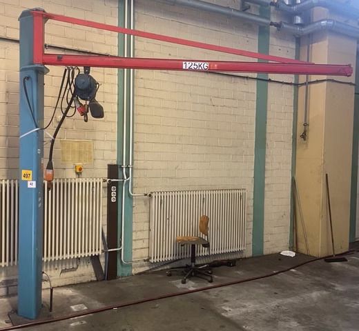 Demag PKV1-V1-F4 Schwenkkran Drehkran Kran Hallenkran 250 kg