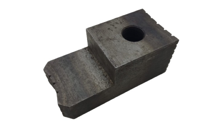 67900_8.jpg 67900_8.jpg