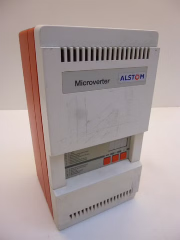 Alstom Microverter D 1.8/380 Frequenzumrichter 3AC 380-460V/4A 380-460V/2,8A