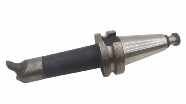 Werkzeugaufnahme mit Ausdrehwerkzeug CNC länge ca. 230 mm
