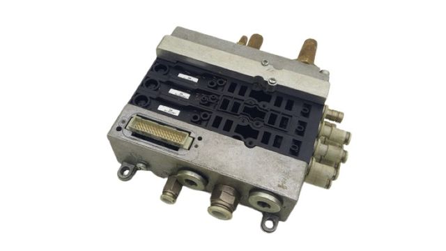 Rexroth 0 821 758 010 Пневматический клапанный остров 10 bar