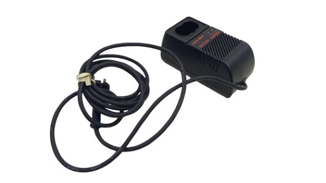 DENSEI Delvo DLE6871 Battery Charger 9.6V