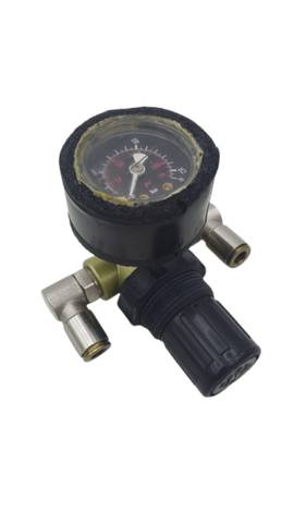 Pneumatic Pressure Regulator 0.5–10 bar with Pressure Gauge and Push-in Fittings
