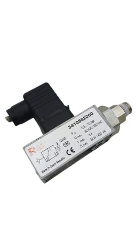 Реле давления Rexroth 3410582000 с разъёмом устройства