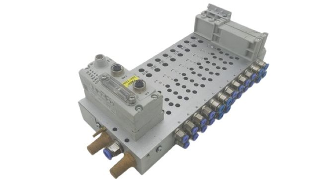 Festo CTEU-EC valve island 573606 573939 with 16 valve positions
