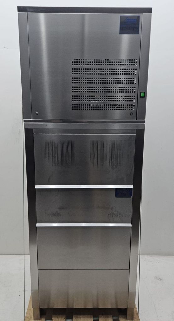 70016.jpg 70016.jpg
