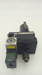 70052_6.jpg 70052_6.jpg