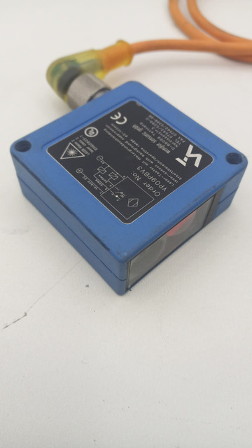 70220_2.jpg