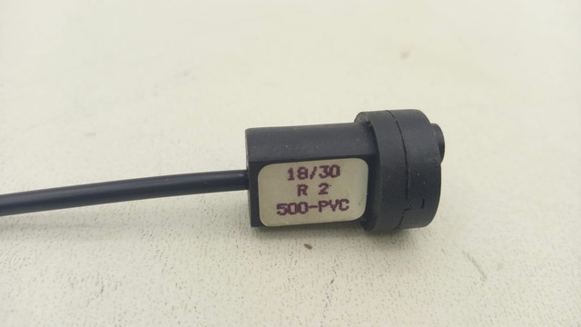 70233_3.jpg