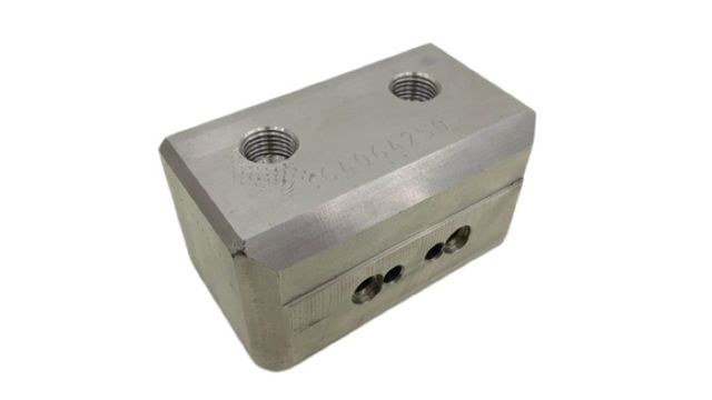 64064250 connection block with multiple threaded connections