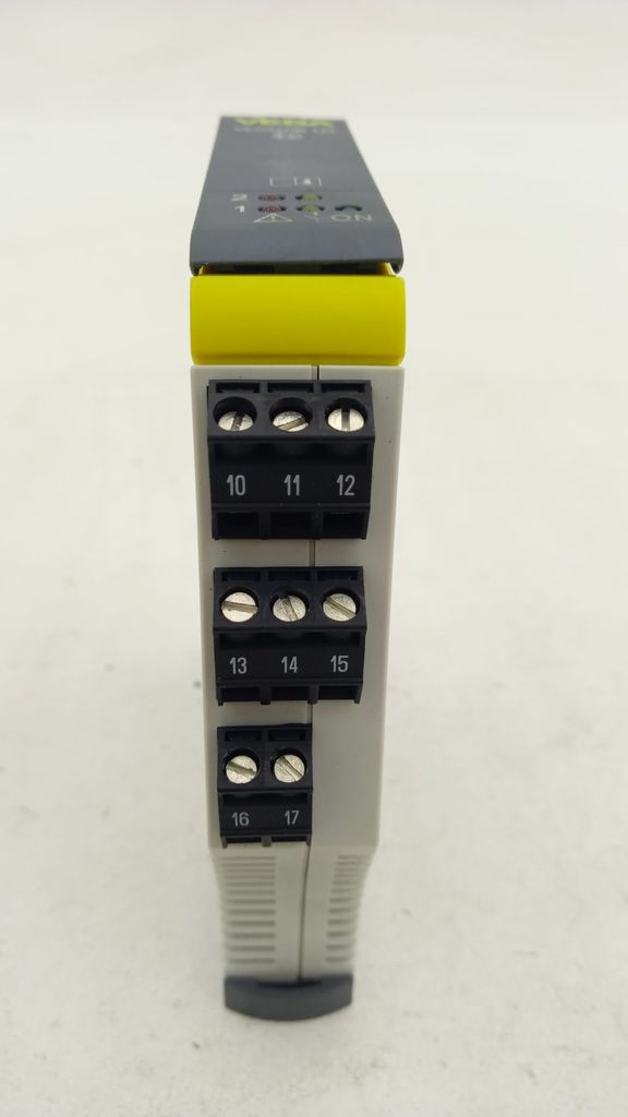 70967_6.jpg 70967_6.jpg