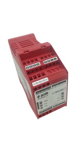 Pizzato CS AT-00V024-TF0.5 مرحل الأمان SIL3 PL e
