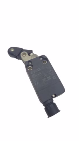 Pizzato NF B210CH-SMK Positionsschalter Endschalter