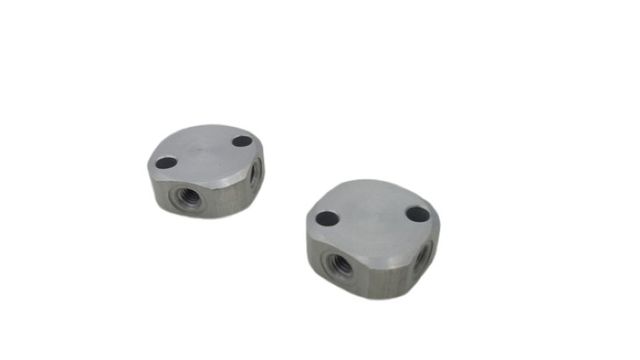 2x Bosch 1823390040 cross connector M5 pneumatics