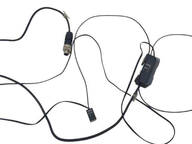 Цифровой RGB-датчик Keyence CZ-V21AP, 24 V DC
