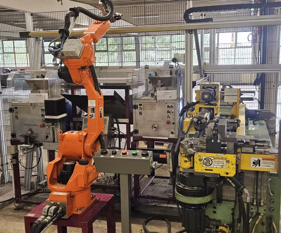 MIIC EMO-20R-S CNC-Dornbiegemaschine mit MOSA O-Ring-Montagestation