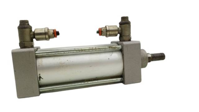Пневматический цилиндр SMC C95SDB63-80 диаметром 63 mm и ходом 80 mm