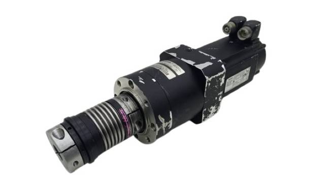 Rexroth R911308506 + R911311811 MSK050B-0300 Сервомотор 3 Nm