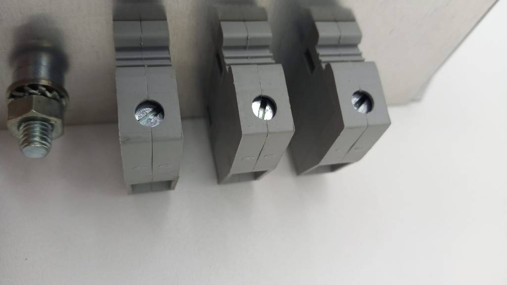 71764_3.jpg 71764_3.jpg