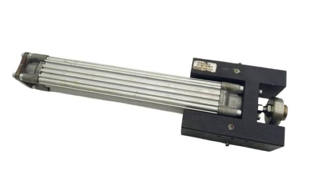 Aventics 0821401335 Ø 40 H 300 وحدة توجيه الأسطوانة