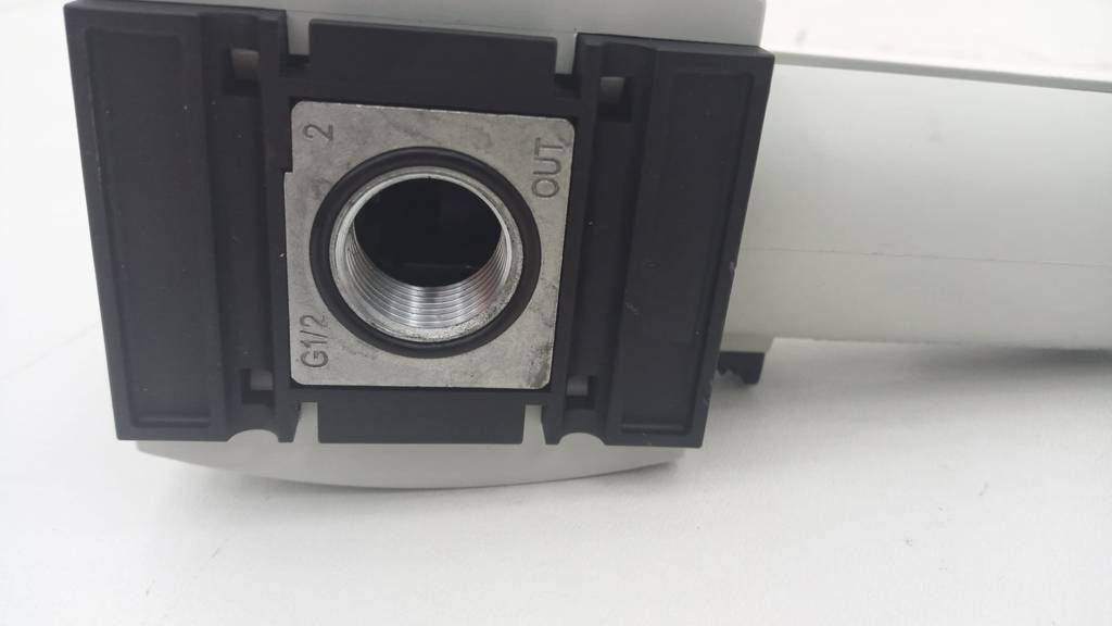 72136_1.jpg 72136_1.jpg