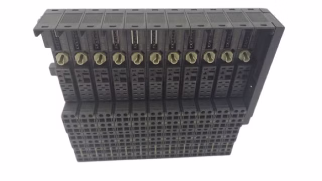 Siemens 6ES7193 4CA50 0AA0 Terminalmodul 6ES7193-4JA00-0AA0