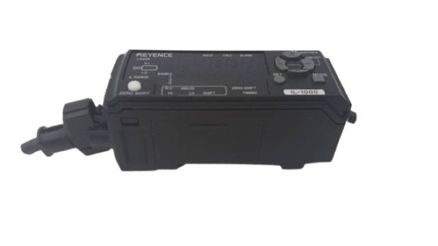Keyence IL-1000 Laser Measurement Amplifier Laser Sensor, IL Series