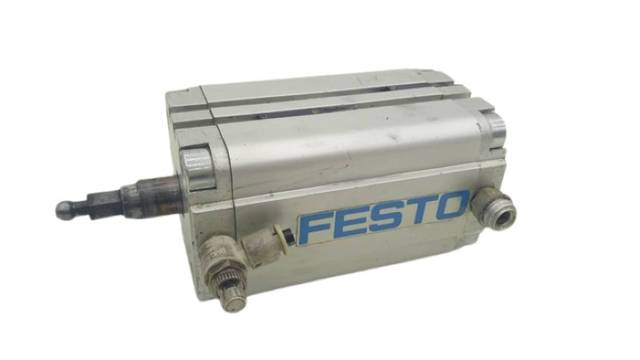 Festo Pneumatic Cylinder with Connections Compact Cylinder