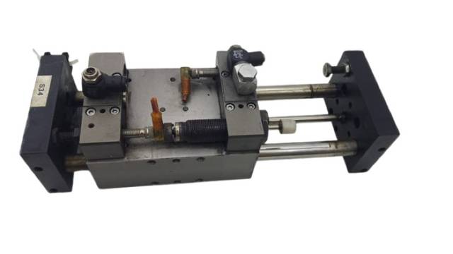 Bosch Pneumatic Clamping Device with Guide Rods