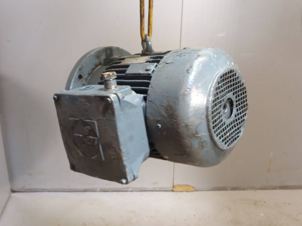 73065_1.JPG