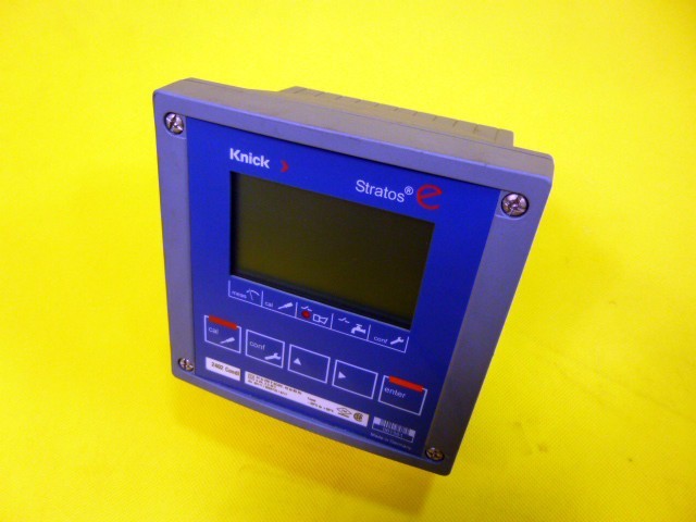 Knick Stratos® E 2402 CondI Process Device for Conductivity Measurement Stratos