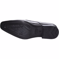 Men's traditional leather Shoes Black Men's black leather shoes feature an elegant design with a block heel and durable rubber sole. Made from 100% finest cowhide leather, these business moccasin shoes have a stylish short shaft. Available for online purchase now!
