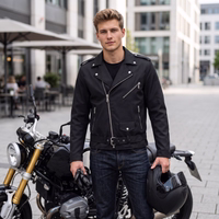 Lifestyle03-1254-GW311J-Motorradjacke--jacke--schwarz-GW311J.jpg