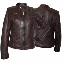 Damen-Lederblazer – Lederjacke aus echtem Lammnappa-Leder. Front- und Rückansicht eines hochwertigen dunkelbraunen Lammnappa-Lederblazers, Trend 414J. Für Komfort und Langlebigkeit gefertigt, ideal für den täglichen Gebrauch. Jetzt bestellen – kostenlose weltweite Rücksendung und Lieferung am nächsten Werktag inkl