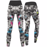 Damen Sport-Yoga-Leggings im Neo-Grunge-Stil Vorder und Rückansicht der Damen Neo Grunge Sport Yoga Leggings von German Wear aus atmungsaktivem schweißableitendem Polyester Elasthan ideal für Yoga Laufen und Alltag jetzt online kaufen