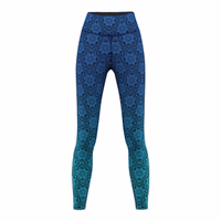 Fitness-Leggings für Damen von German Wear Vorderansicht der Mandala Blue Leggings – atmungsaktive, schweißableitende und antibakterielle Sportleggings für Damen mit UV-Schutz, perfekt für Yoga, Fitnessstudio-Workouts und den Alltag.