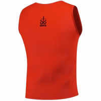 OMKA 6-Pack Sport Bib Back view of OMKA 6-Pack Sport Orange Bib emphasizing comfortable fit, breathable polyester mesh, and sleeveless design for all athletes during sports practice. Buy now.