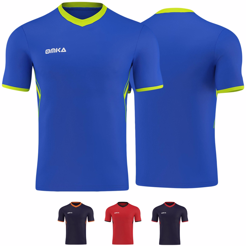 OMKA Herren-Polyester-Fußballtrikot – Teamwear für Fußball Das Bild zeigt ein dunkelblaues Omka-Sportshirt mit roten Akzenten, Vorder- und Rückansicht. Es verfügt über kurze Ärmel, einen V-Ausschnitt und besteht aus leichtem, atmungsaktivem 100 % Polyester, das schweißabsorbierend für optimalen Komfort ist.
