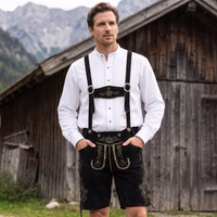 Lifestyle01-172108298-GW720-Traditionelle-Lederhosen-kurze-Lederhosen-Lederhosen-traditionelle-Lederhosen-Lederhosen-mit-Hosentraegern-GW720.jpg