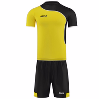 OK111K-Front-Yellow-172108439-OK111Kx6-OMKA-6er-Herren-Team-Trikotset-2-teilig-Trikotsatz-Teamwear--Jersey---Shorts--OK111Kx6.jpg