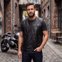Lifestyle1--1--172108486-GW694-Black-Motorradweste-aus-Rindsleder--Bikerweste--Jeansweste--Lederweste--Bikerweste-aus-Kalbsleder--Farbe-schwarz--kragenlose-Weste--echte-Weste--vier-Fr.jpg Lifestyle1--1--172108486-GW694-Black-Motorradweste-aus-Rindsleder--Bikerweste--Jeansweste--Lederweste--Bikerweste-aus-Kalbsleder--Farbe-schwarz--kragenlose-Weste--echte-Weste--vier-Fr.jpg