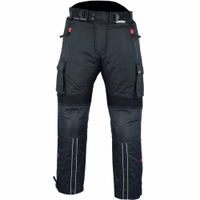 BULLDT Motorrad-Textilanzug für Herren Vorderansicht der BULLDT Herren Motorrad Textil Neon Orange Hose mit Cordura Gewebe, Mesh Einsätzen, CE Knie und Oberschenkel Protektoren, Cargo Taschen und Stretchbereichen für Komfort jetzt bestellen