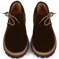 Here’s the German translation: **Herren-Bayerische Traditionsschuhe in Dunkelbraun** Here’s the German translation: **Ein Paar traditionelle bayerische Schuhe in Dunkelbraun mit elegantem Design. Diese Schuhe verfügen über Seitenschnürung und sind sowohl für sicheren Sitz als auch für Komfort gefertigt – klassische Stil und Praktikabilitä