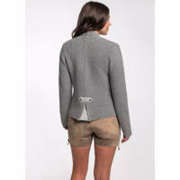3-1721086362-Elena-Strickjacke-Elena-Strickjacke.jpg 3-1721086362-Elena-Strickjacke-Elena-Strickjacke.jpg