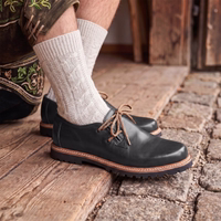 Lifestyle-3--1--1721086393-GW1801-GL-Bayerische-Traditionsschuhe--bayerische-Haferlschuhe--dunkelbraune-Farbe--Haferlschuhe--traditionelle-deutsche-Schuhe--bayerische-Lederschuhe--se.jpg