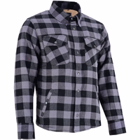 Herren Winterjacke Gefüttert Flanellhemd raue Seitenansicht des BULLDT Herrenhemds im Holzfällerstil mit Fleecefutter. Warmes Flanellhemd aus atmungsaktivem Baumwollstoff, ergonomischer Passform und Druckknopfverschluss für Arbeiten im Freien im Winter.