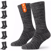 6-Paar Thermosocken in einer Verpackung, Text 'Thermosocken 6 Paar' sichtbar