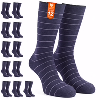 12er-Pack 2.0 TOG isolierte Winter-Thermosocken, Blau– für den Outdoor-Einsatz 12-Paar Thermosocken in Verpackung, Aufschrift 'Thermosocken 3 Paar 2,0 TOG-Wert' sichtbar